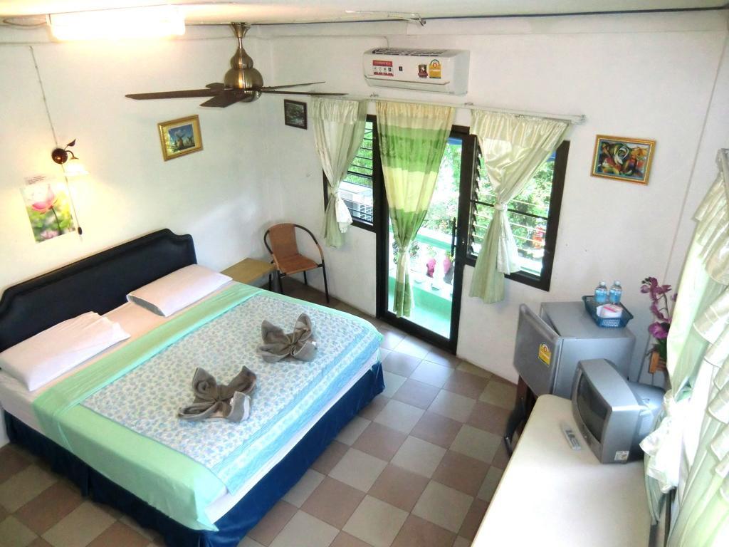 Residence House Trat Zimmer foto
